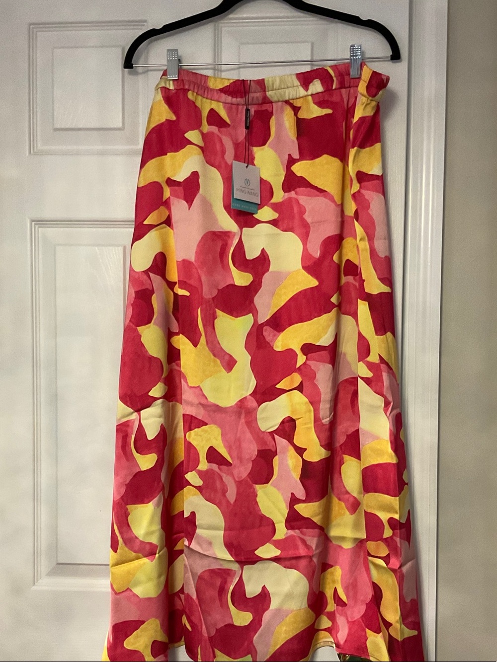 Ming Wang Pink Yellow Red Abstract Midi Skirt